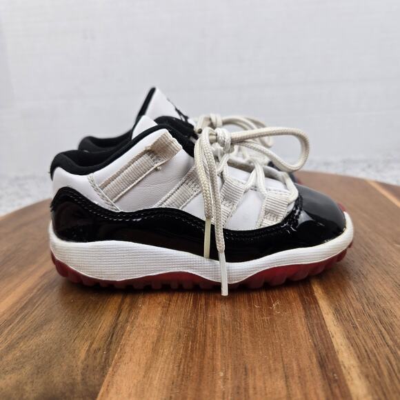 Jordan 11 Retro Low Concord Bred TD Casual Daily Sneaker Kids 6c 505836-160 - Picture 3 of 12